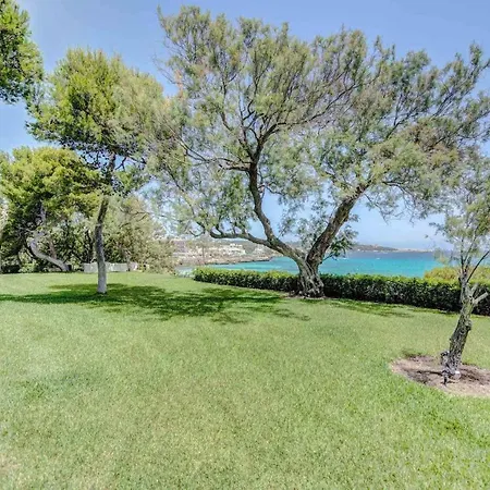 Ultimate 5 Bedroom With Beach Access, Mallorca 1024 Villa